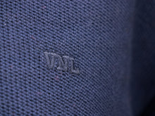 Załaduj obraz do przeglądarki galerii, SWETER MĘSKI GRANATOWY VANKELJEANS®