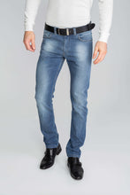 Załaduj obraz do przeglądarki galerii, SPODNIE MĘSKIE JEANS WŁOSKIE Z CZERWONĄ WSTAWKĄ VANKELJEANS® 015