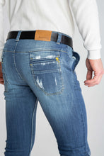 Załaduj obraz do przeglądarki galerii, SPODNIE MĘSKIE JEANS WŁOSKIE PORWANE VANKELJEANS® 636