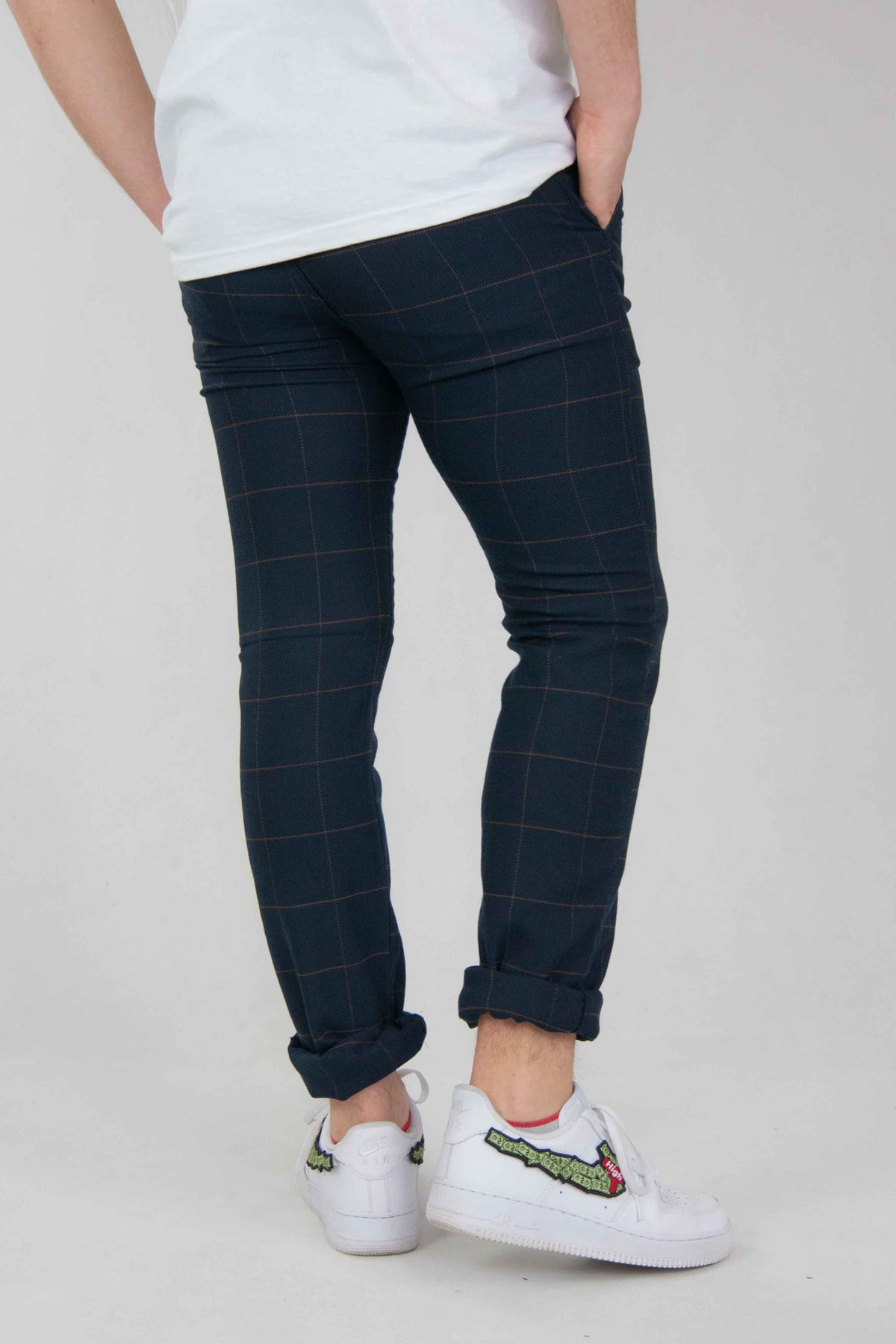 SPODNIE MĘSKIE CHINOS DUŻA NIEBIESKA KRATKA CIEMNE VANKELJEANS® 082